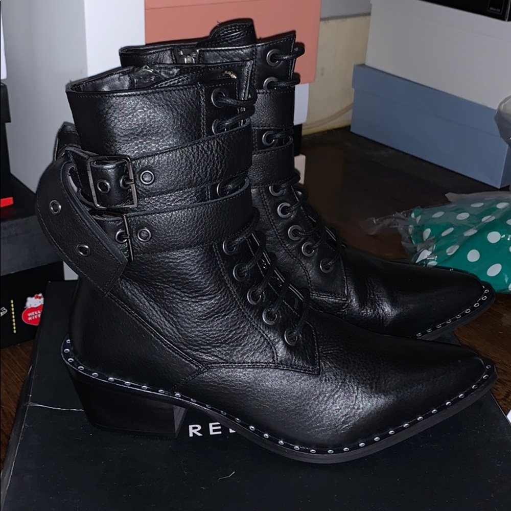 Religion “Larisa” Booties
